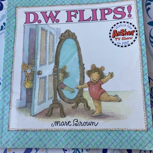 D.W. Flips by Marc Brown - Picture 1 of 2
